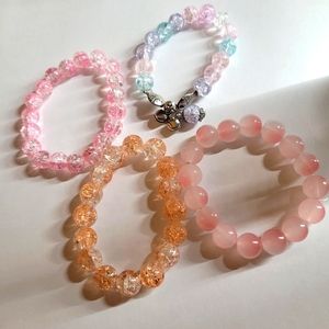 NEW 4 glass bead stretch bracelets